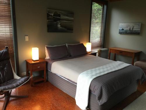 1 queen bed