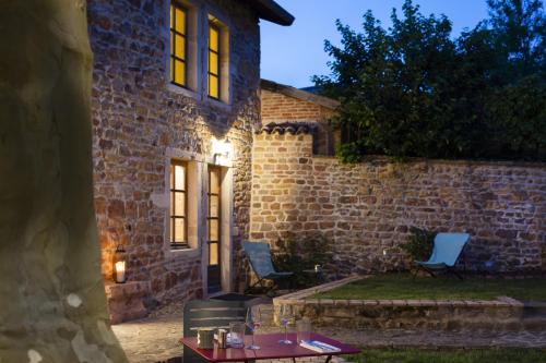 Logis Hôtel le Savigny