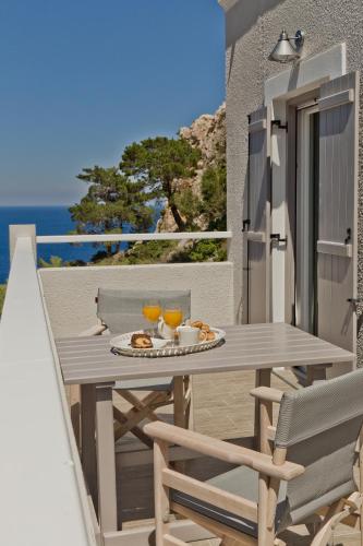 Antikri villas 4