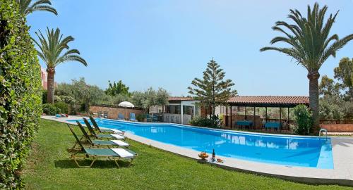  Argo Apartments, Pension in Kato Daratso