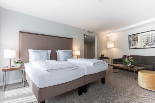 Radisson Blu Hotel Schwarzer Bock Wiesbaden - image 3