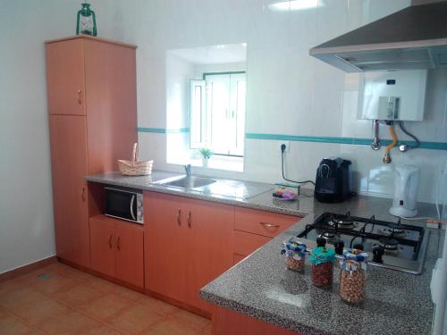 virtuve, Casa Do Avo In Montejunto in Kadavala