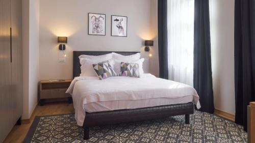 Antler Boutique Hotel