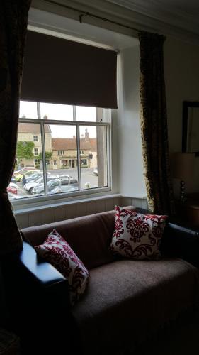 Double room, pets allowed