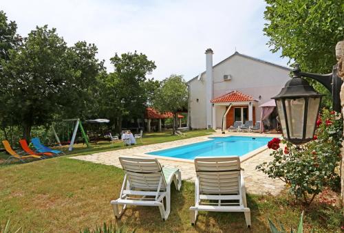 Holiday Home Krka Waterfalls - Lozovac