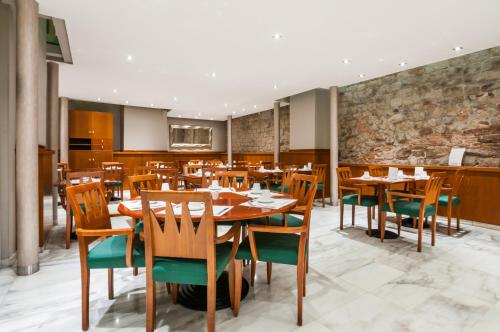Hotel Gótico - image 7