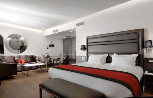 2 double beds