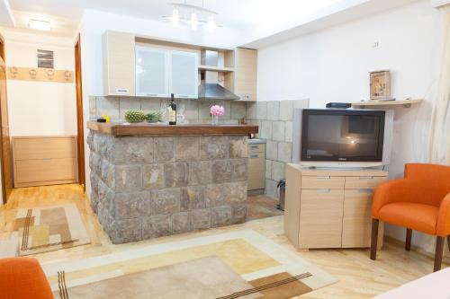 Apartments Lungo Mare - image 12