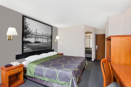 Super 8 by Wyndham Athens - image 3