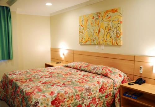 Hotel Domani Stop at Hotel Domani to discover the wonders of Guarulhos. The hotel offers a wide range of amenities and perks to ensure you have a great time. 24-hour front desk, luggage storage, valet parking, roo