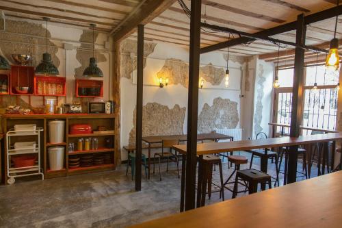 공용 라운지/TV 시청 구역, Green River Hostel in 쿠엔카 시티 센터