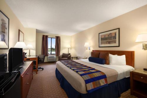 Days Inn by Wyndham Oglesby/ Starved Rock - main image