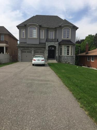 . Noble Space Room for Family Vacations