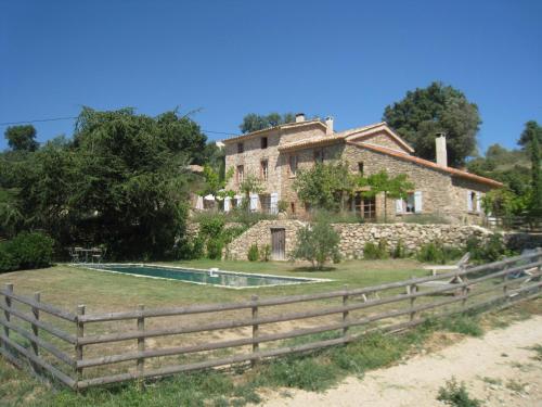 La Bastide des Bassinets gîte à louer Les Revest