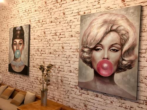 B&B SpeakEasy - Due Torri chambre d'hôte Museo Civico Archeologico