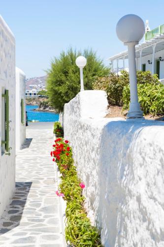 Mykonos Beach Hotel - image 4