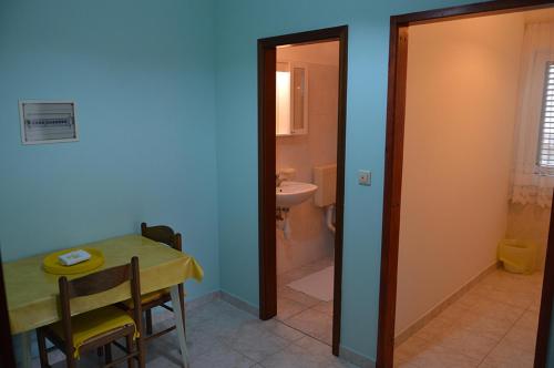 Apartments Ruža - image 8