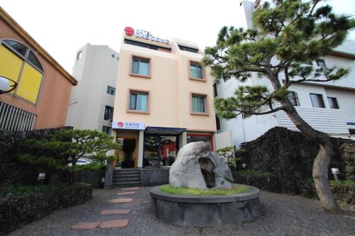 Daedong Hotel, Jeju