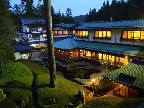 . Koyasan Onsen Fukuchiin