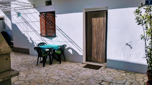  Studio Apartment Jarmila in Mimice