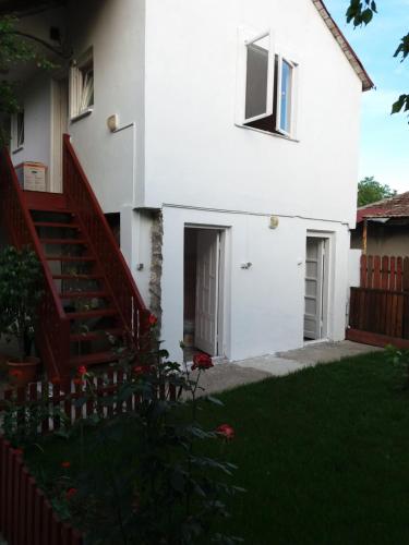 Casa cu Foisor - image 2
