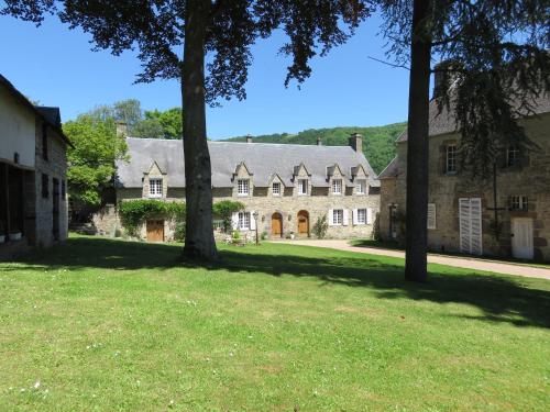 外部景觀, Le Manoir de Placy - Chambres d'Hôtes (Le Manoir de Placy - Chambres d'Hotes) in 蒂里阿爾庫爾
