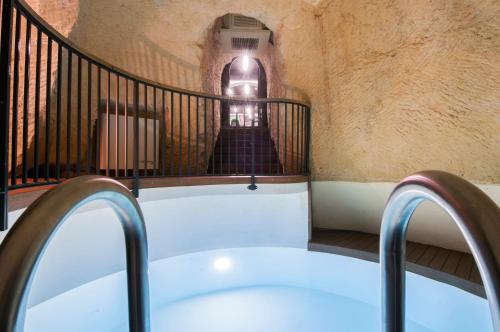 โรงแรมลา ฟัลโกเนเรีย (Hotel La Falconeria) in วาเลตตา