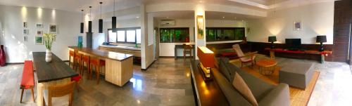 Three-Bedroom Private Pool Villa with Complimentary Access to Titi Batu Sports Club image 10