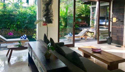 Two-Bedroom Private Pool Villa with Complimentary Access to Titi Batu Sports Club image 5