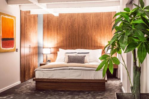Nomad Luxury Suites - image 2