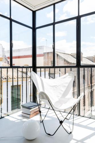 thesuites Sevilla - image 6