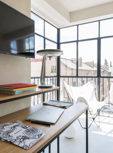 thesuites Sevilla - image 2
