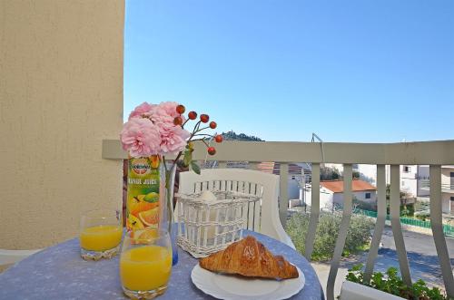 Apartments Mira - image 2