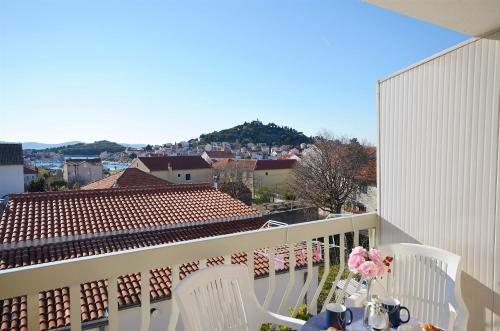 Apartments Mira - image 5