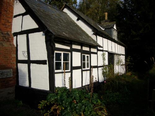 B&B Eardisley - Chestnut Cottage - Bed and Breakfast Eardisley