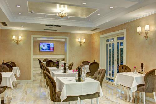 101932979 Lot Boutique Hotel by Hotels and Preference