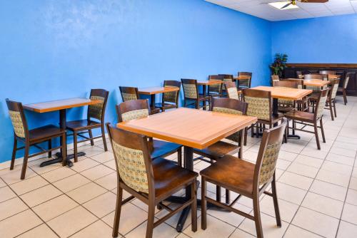 Instalaciones, Americas Best Value Inn Clute Lake Jackson in Clute (TX)