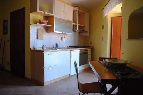 kuhinja, Appartamentolatorre in Scurcola Marsicana