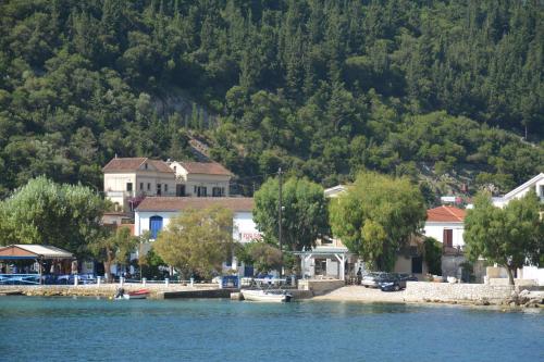 Aristotelis Apartments