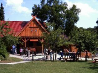 Neukirchener Hof - image 4