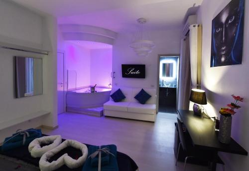 Maschio Angioino Suite, Naples (photo 7)