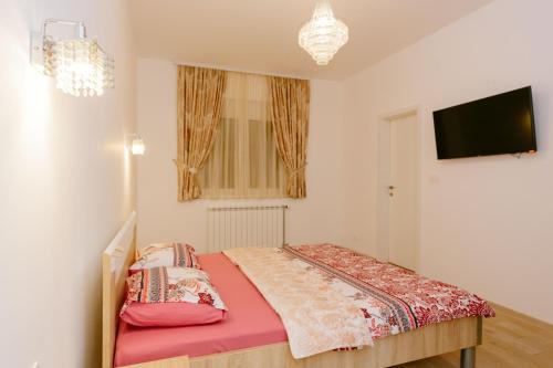Opium Mar Apartments - image 13