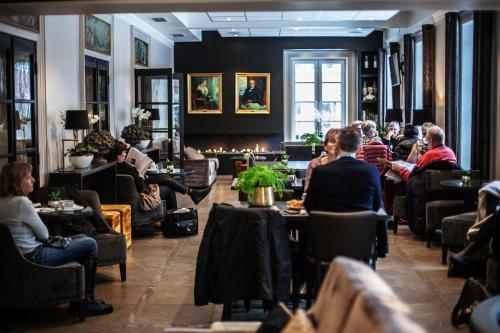 ห้องส่วนกลางสำหรับนั่งเล่น/ดูทีวี, Wilhelmsen House in ตอนซเบิก