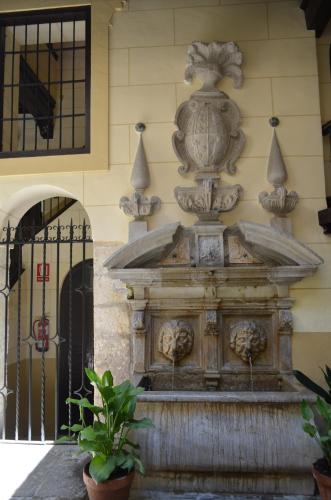 Palacio de Mariana Pineda - image 4
