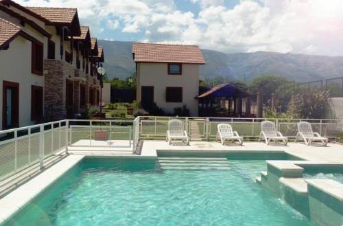 Complejo Abuela Lety - Carpinteria