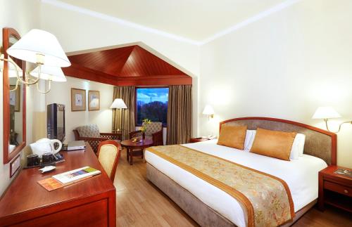 The Gateway Hotel Beach Road Calicut in Kozhikode / Calicut