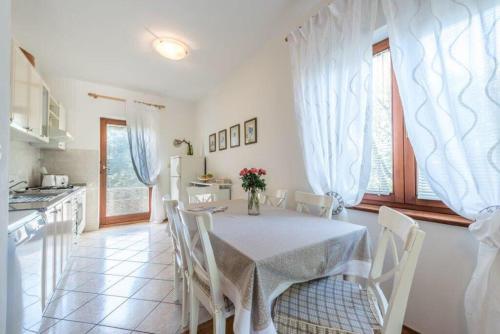Apartments Rozelyn - image 6