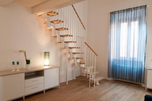 Quiet Home Terracina Apartments