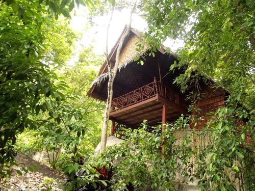 Koh Tao Royal Resort - Tap to explore photos