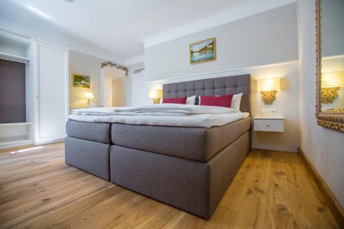  Schlosstaverne, Unterkunft in Braunau am Inn